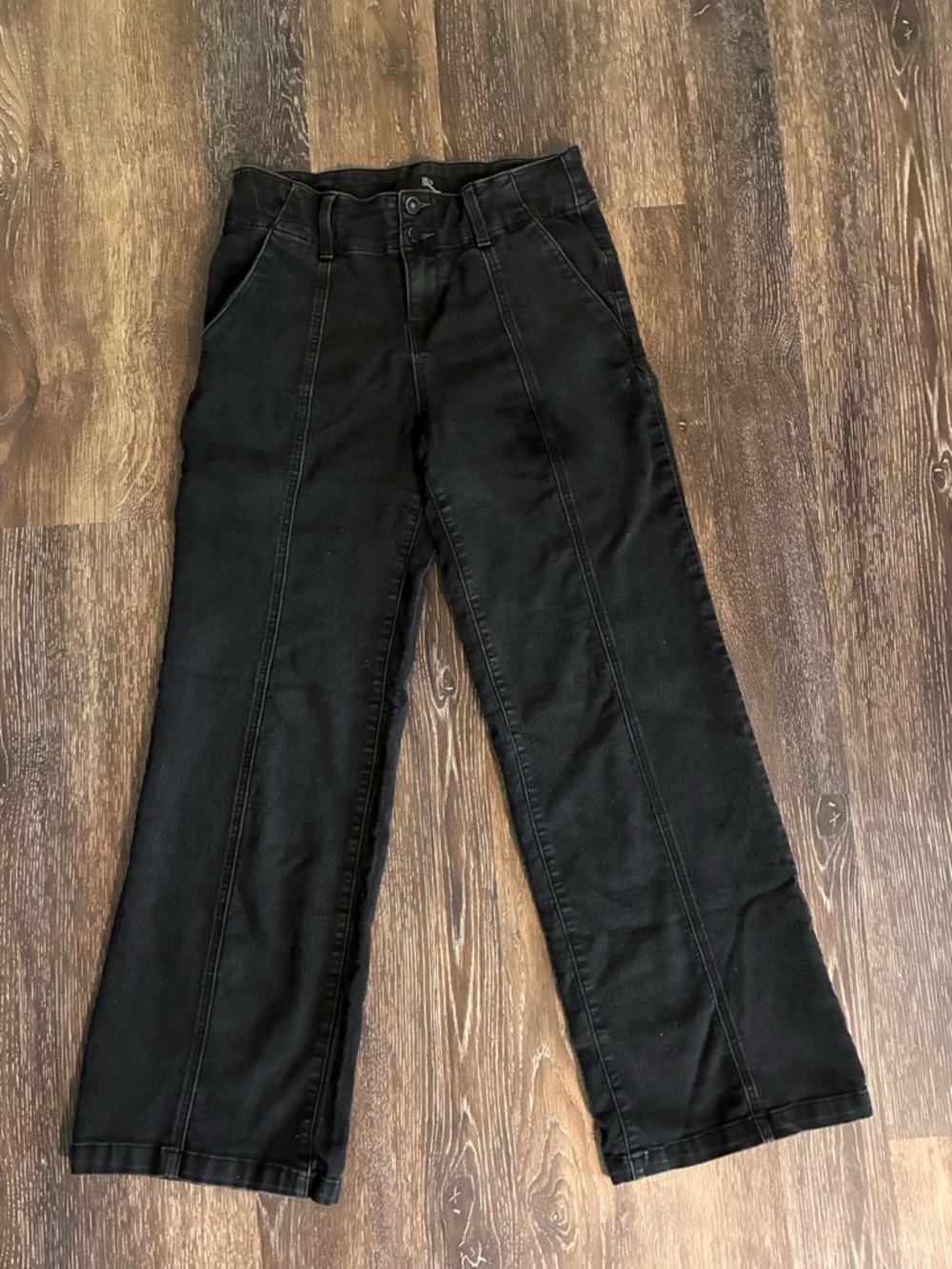 1822 Denim Black Flared Wide-Leg Jeans